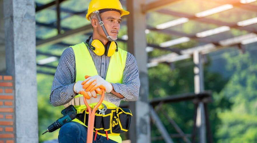Expert Emergency Roof Repairs services in Golden, MS